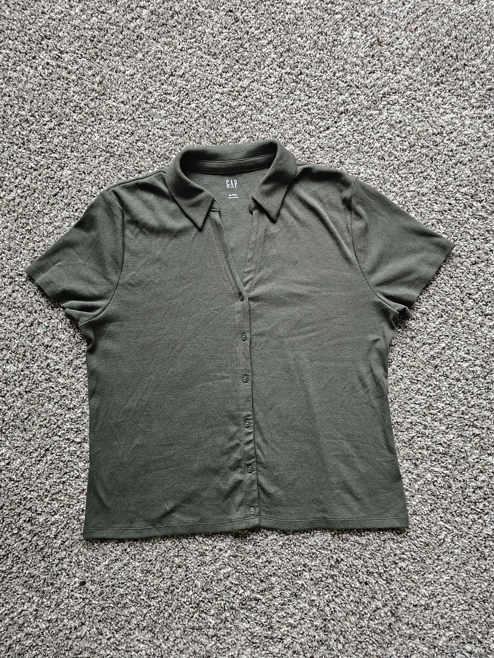 GAP Women's Olive Green Short Sleeve Button Polo